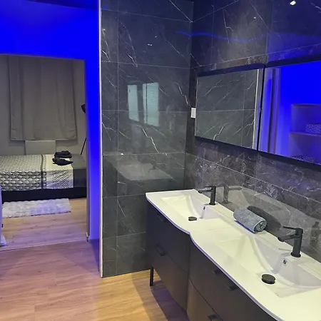 Apartament T2 Climatise 15 Min De La Cite Medievale A Pied Carcassonne